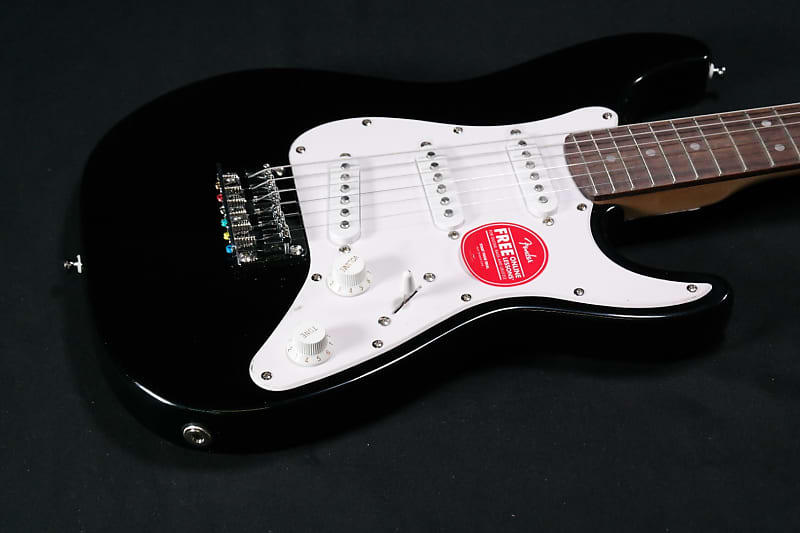 Электрогитара Squier Mini Stratocaster - Laurel Fingerboard - Black - 137
