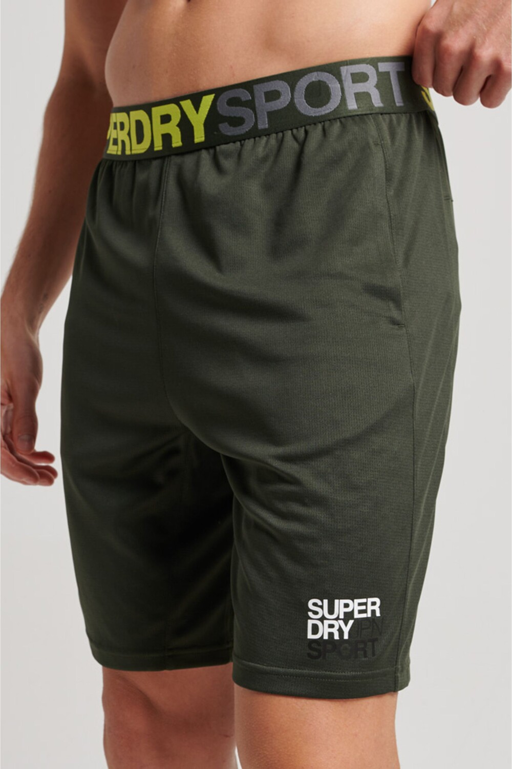 

Шорты Sport Core свободного кроя Superdry, зеленый