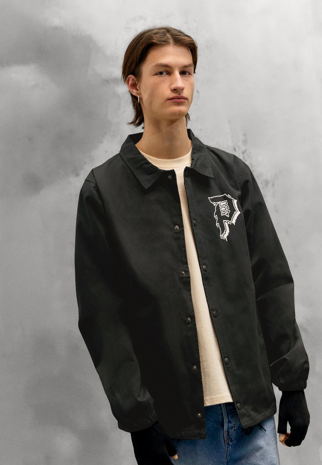 

Легкая куртка Primitive
