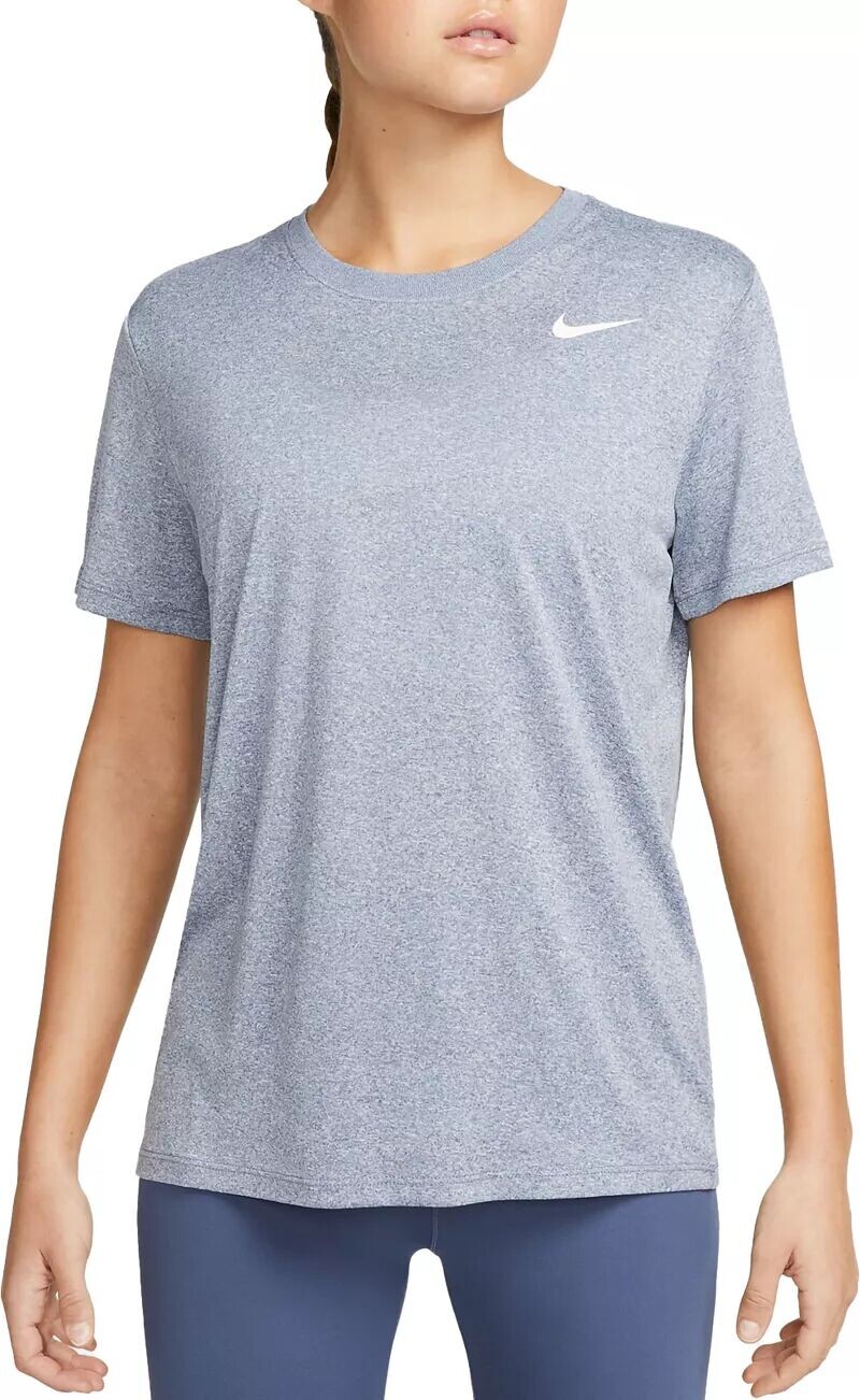 

Женская футболка Nike Dri-FIT Legend