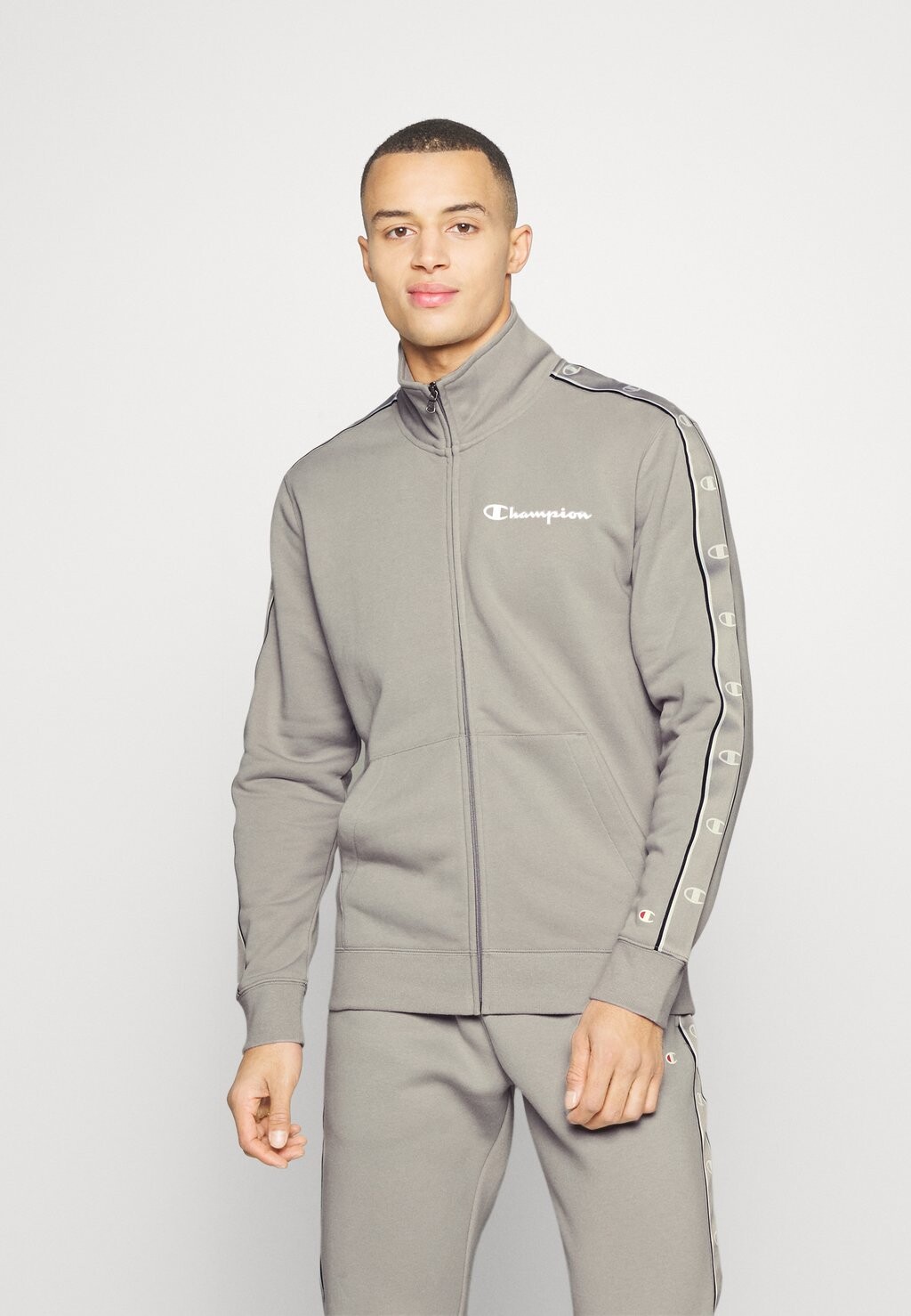 

Толстовка на молнии Champion