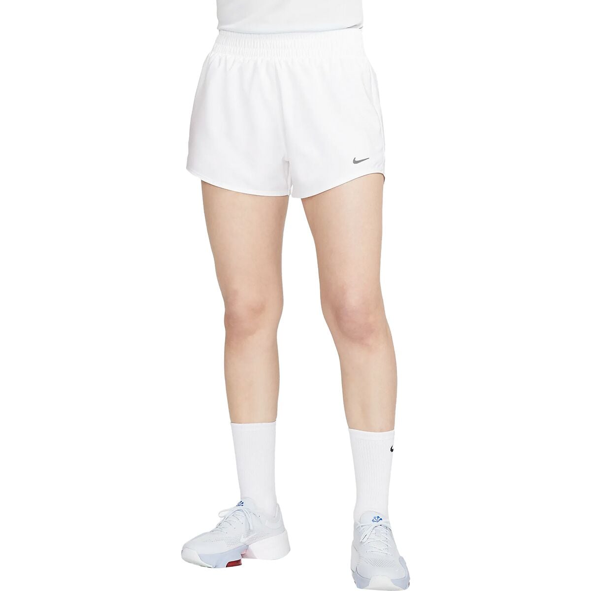 цена Короткие шорты one dri-fit на подкладке длиной 3 дюйма Nike, цвет white/reflective silv