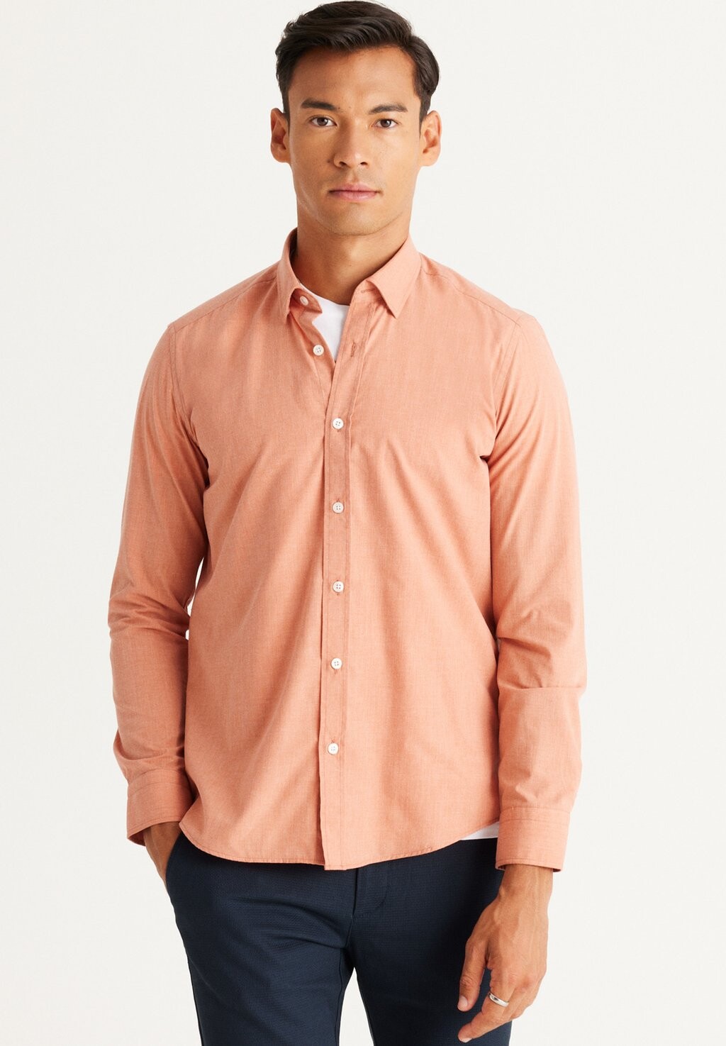 

Рубашка PAINTED YARN AC&CO / ALTINYILDIZ CLASSICS, цвет Slim Fit Painted Yarn Shirt