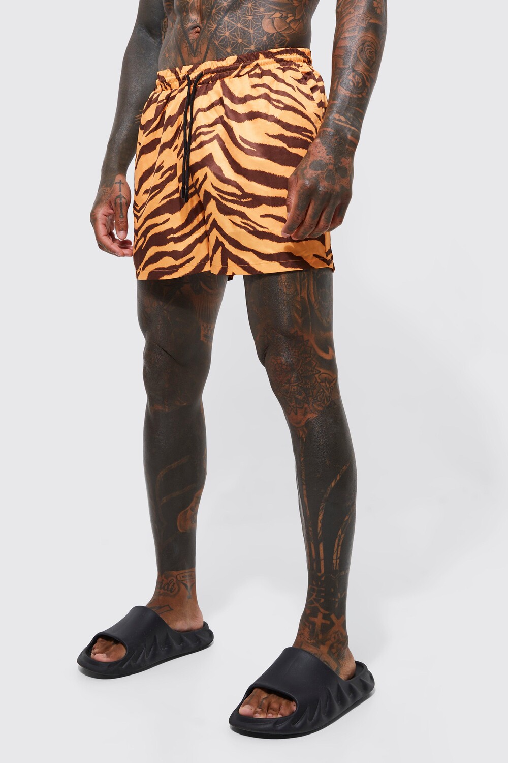 

Короткие шорты для плавания tiger Boohoo, оранжевый