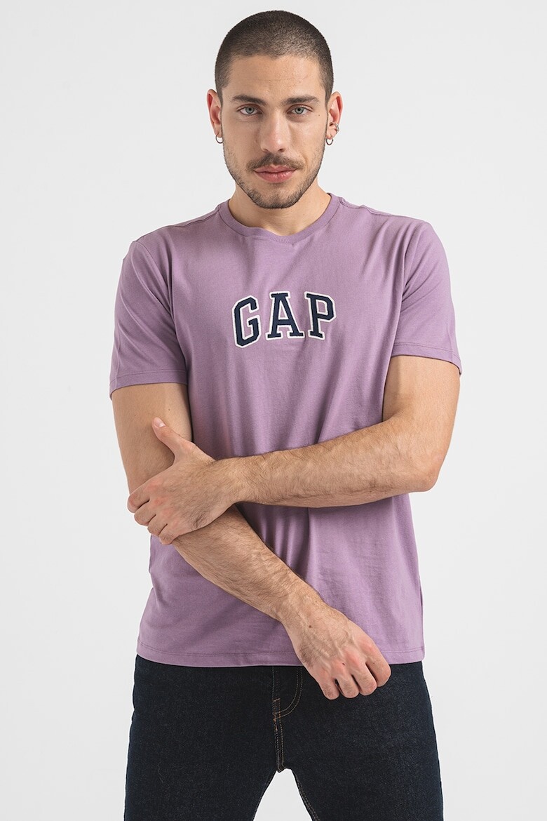

Хлопковая футболка с вышитым логотипом Gap, фиолетовый