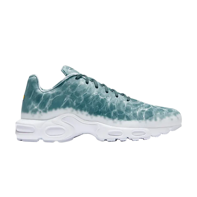 

Кроссовки NikeLab Air Max Plus 'Le Requin', зеленый