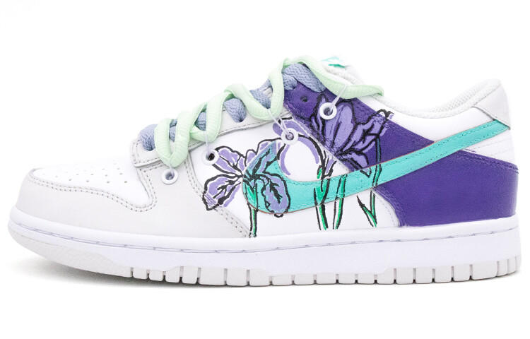 

Женские туфли Nike Dunk Low Skate