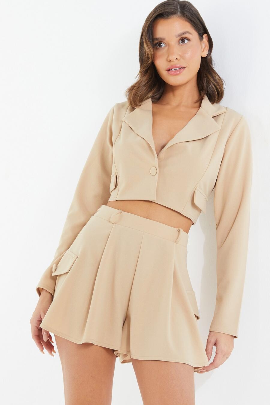 

Шорты Stone с высокой талией QUIZ Clothing