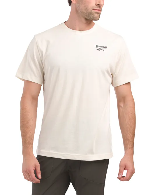 

Футболка с вышитым логотипом Reebok, цвет Birch