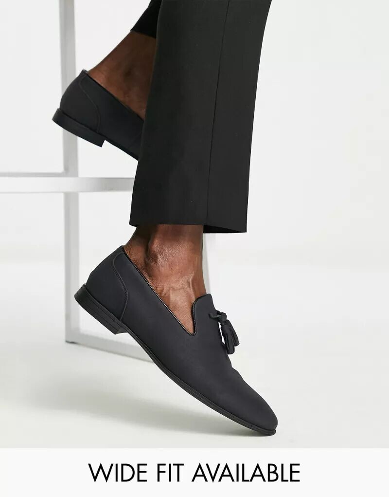 

Черные лоферы из искусственной замши с кисточками ASOS