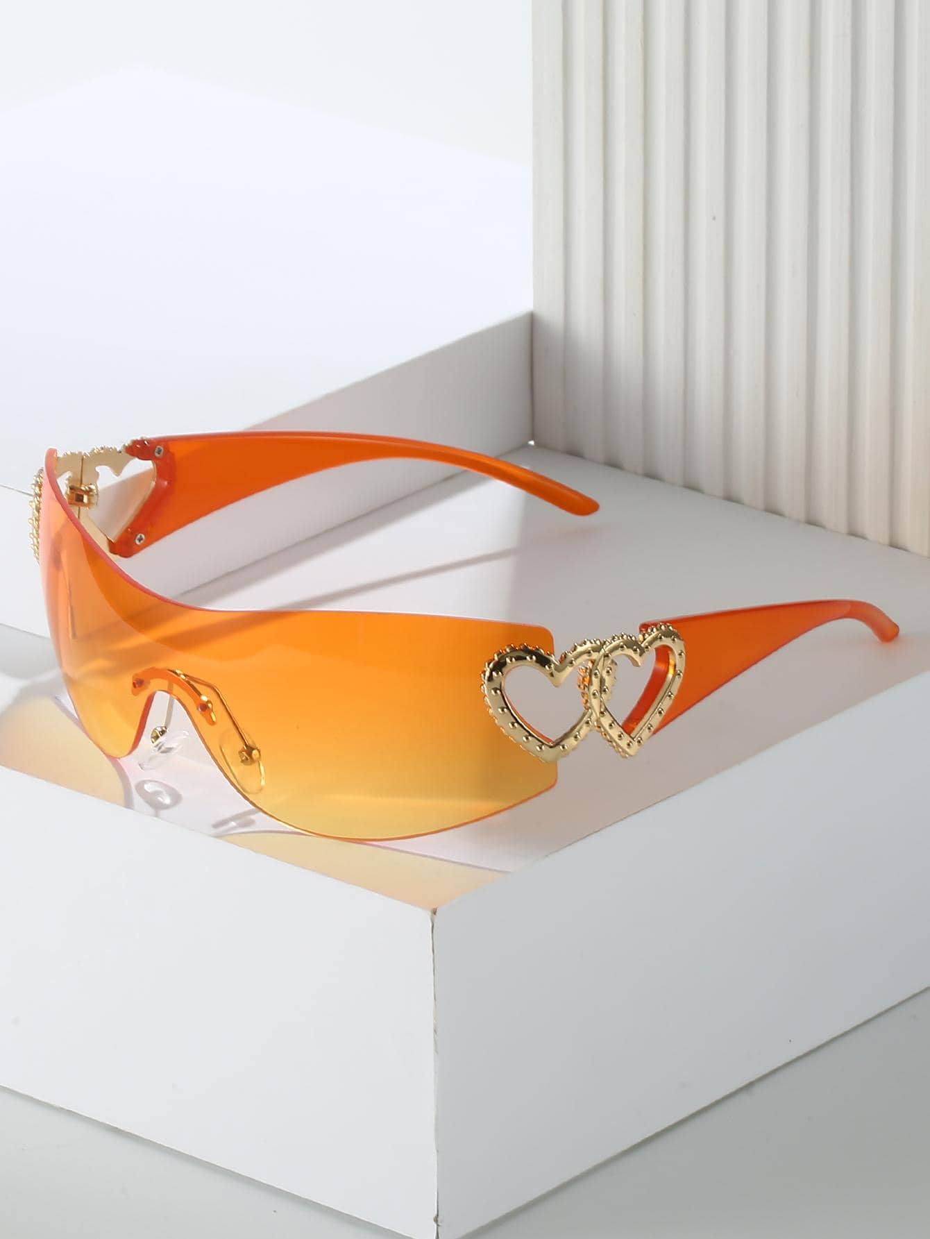 Цельные безрамные солнцезащитные очки Y2k в форме сердца для женщин, 1 шт. цельные безрамные солнцезащитные очки y2k в форме сердца для женщин 1 шт