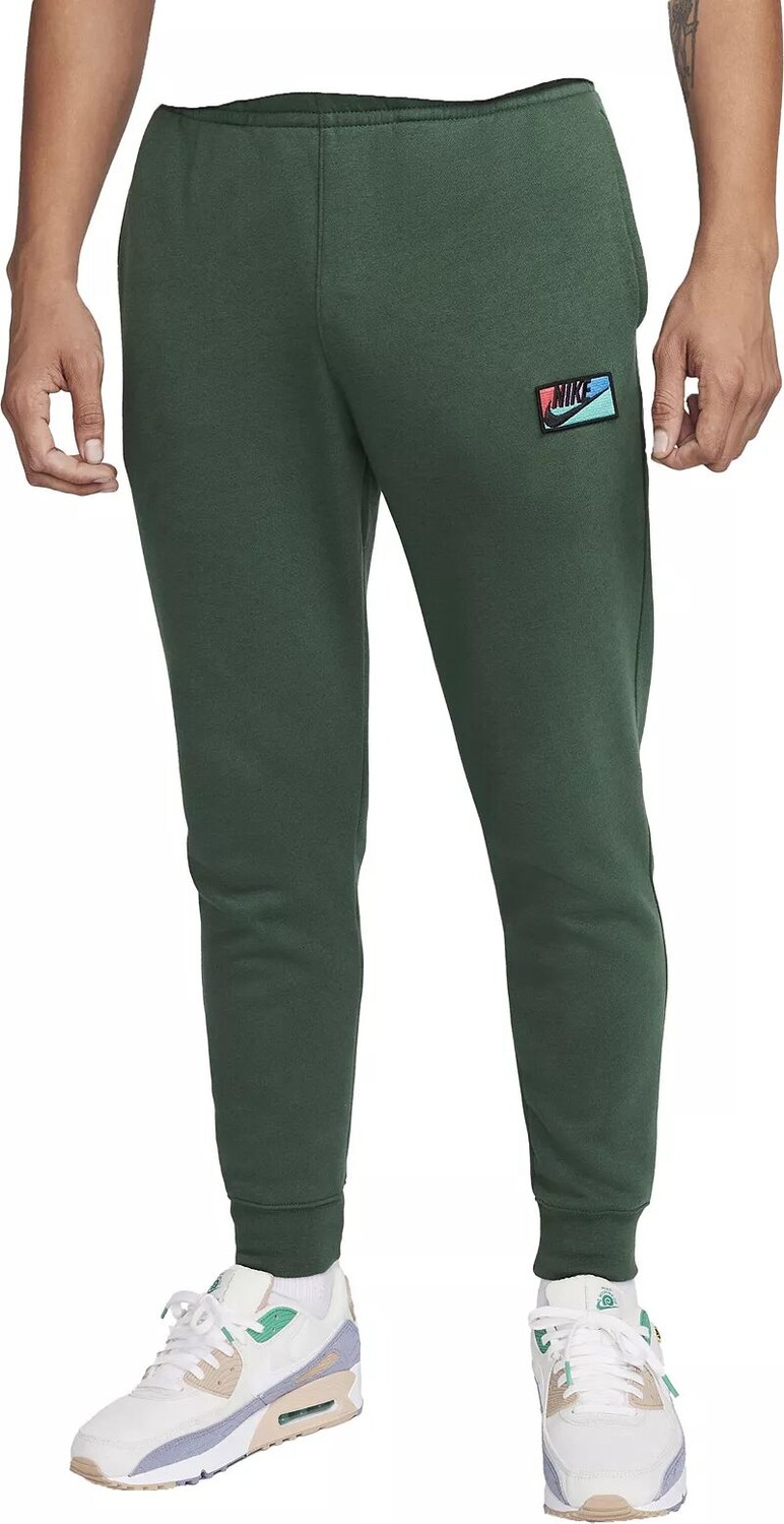 

Мужские брюки Nike Club из флиса с графическими нашивками