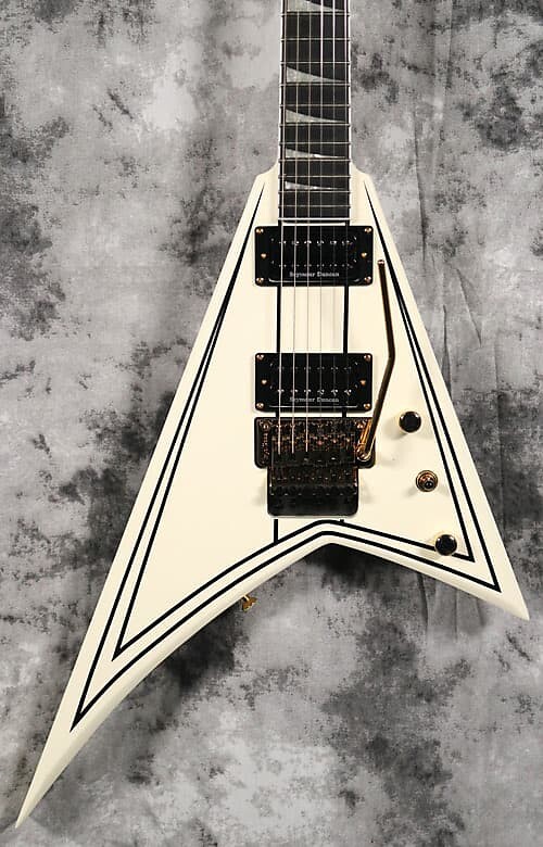 

Электрогитара Jackson Pro Series Rhoads RR3