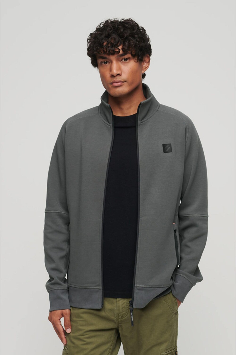 

Свободный спортивный топ Tech Superdry, серый