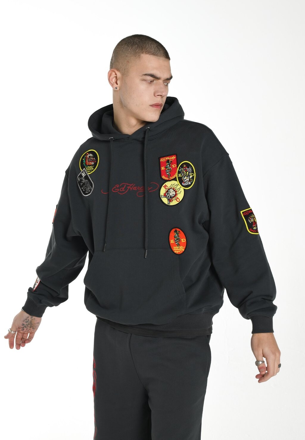 

Худи Ed Hardy