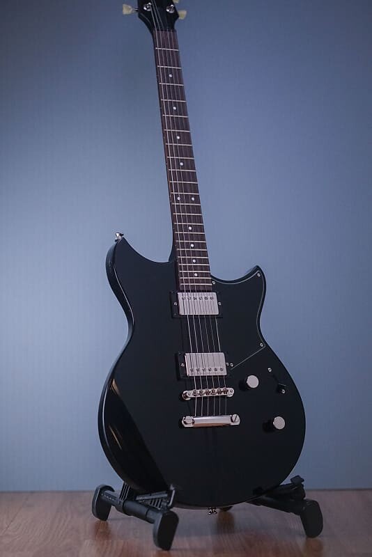 

Электрогитара Yamaha RSE20 Revstar Element Black Demo