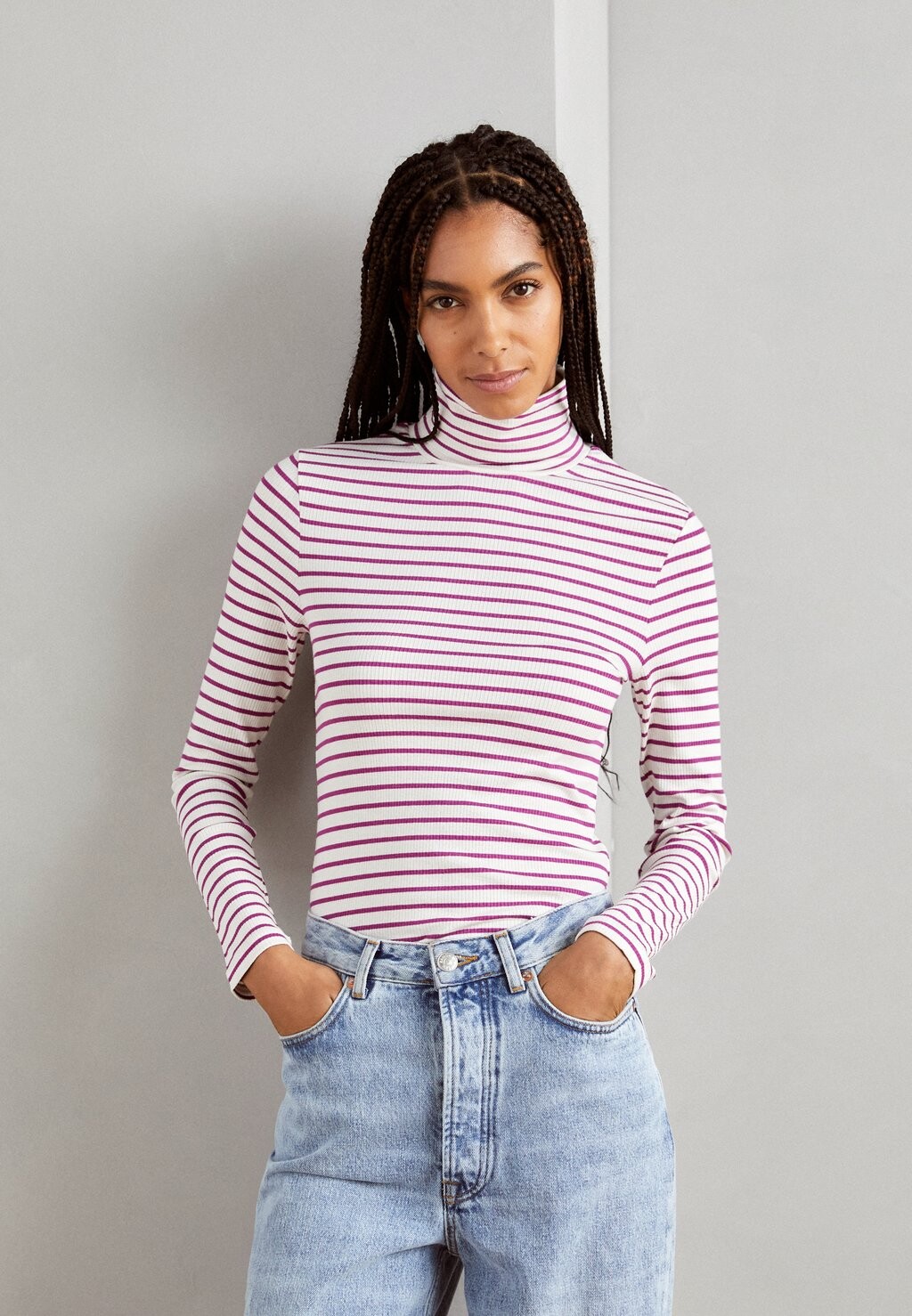 

Топ с длинными рукавами LONG SLEEVE TURTLE NECK STRIPED Marc O'Polo, цвет multi/juicy berry