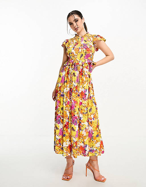 Платье макси с присборенным лифом и цветочным принтом YAS Petite
