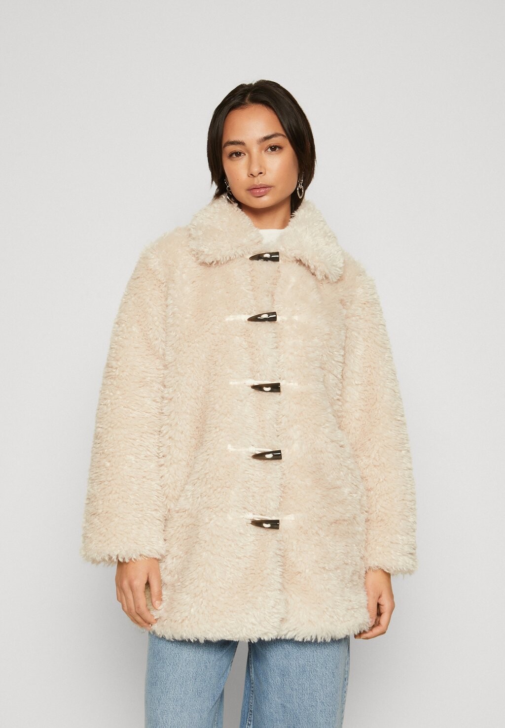 

Зимнее пальто Onlvivian Duffle Coat ONLY Petite, цвет pumice stone