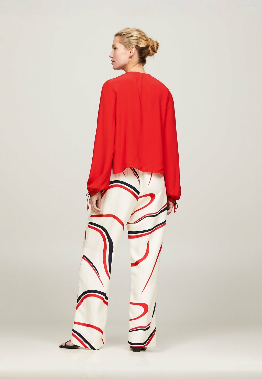 

Блуза KEYHOLE FRONT RELAXED CREPE Tommy Hilfiger, красный