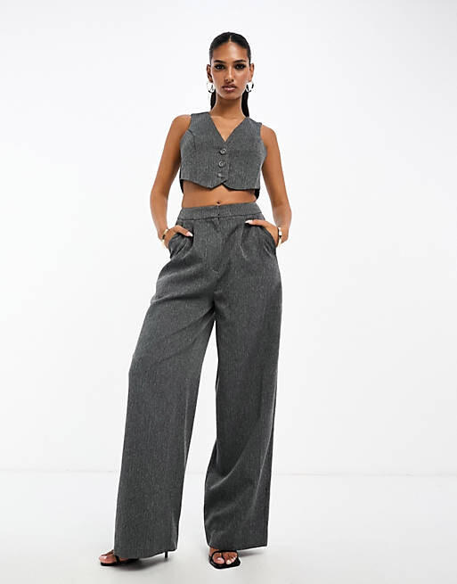 

Серый комбинезон с жилетом 2 в 1 ASOS DESIGN