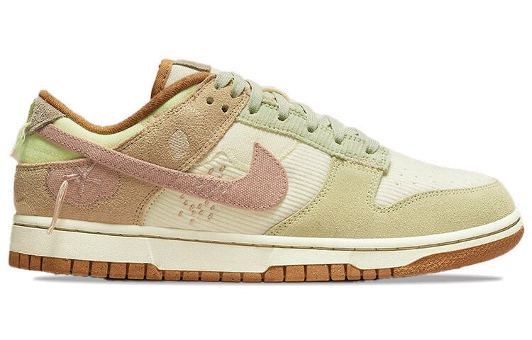 

Кроссовки Nike Dunk Low, бежевый