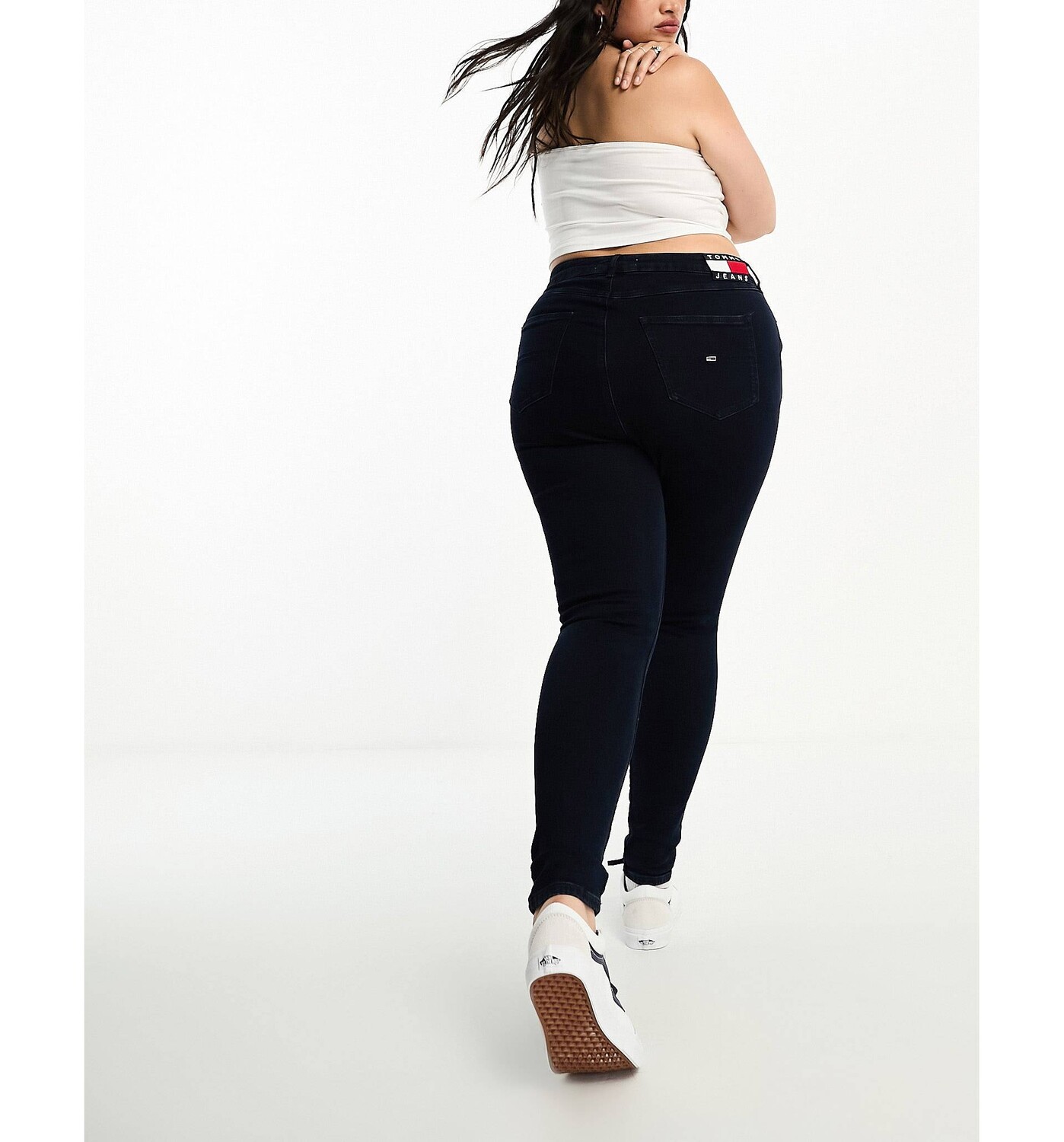 

Черные джинсы скинни с высокой посадкой Tommy Jeans Plus sylvia