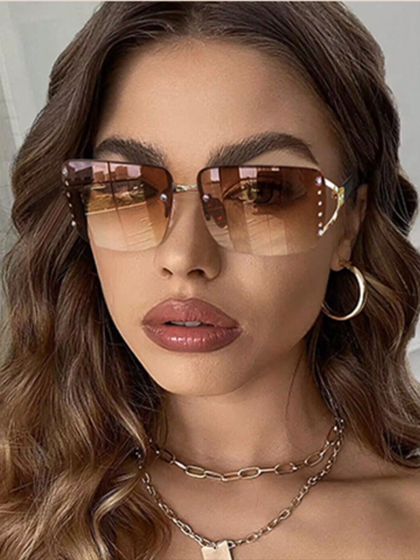 цена 1 шт. Женские упакованные солнцезащитные очки с коричневыми линзами