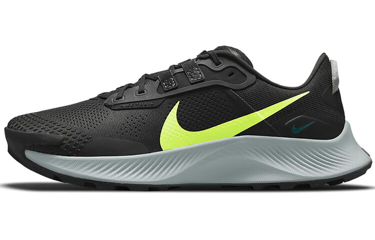 

Кроссовки Nike Pegasus Trail 3 черный/зеленый