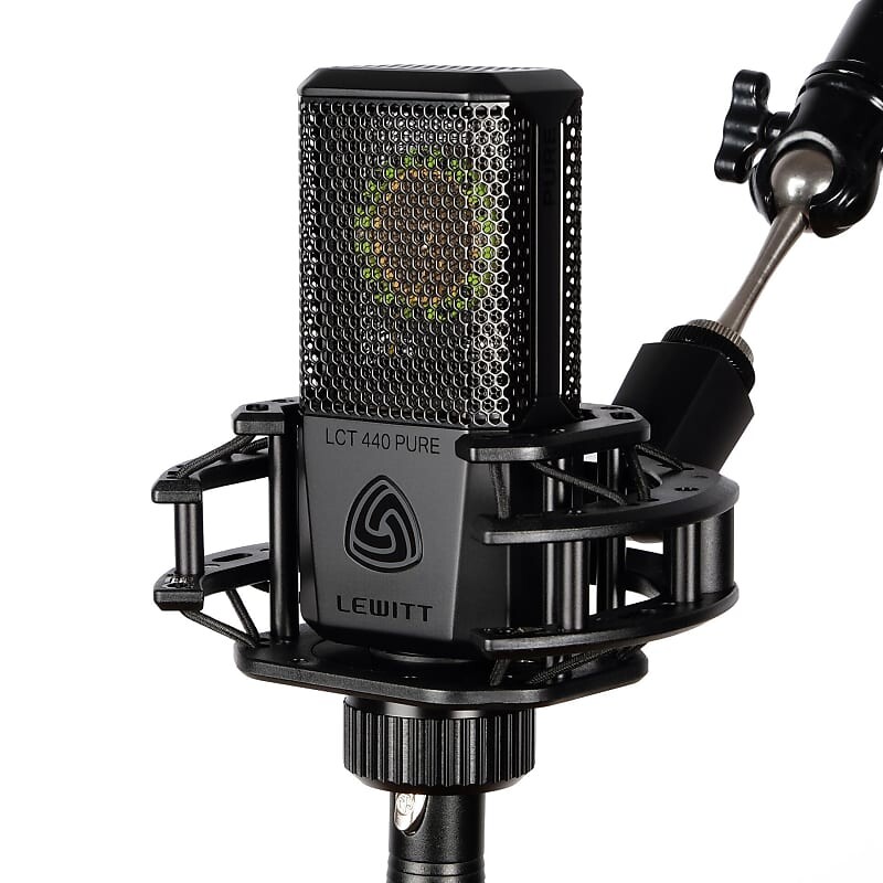 

Конденсаторный микрофон Lewitt LCT-440-PURE Large Diaphragm Cardioid Condenser Microphone