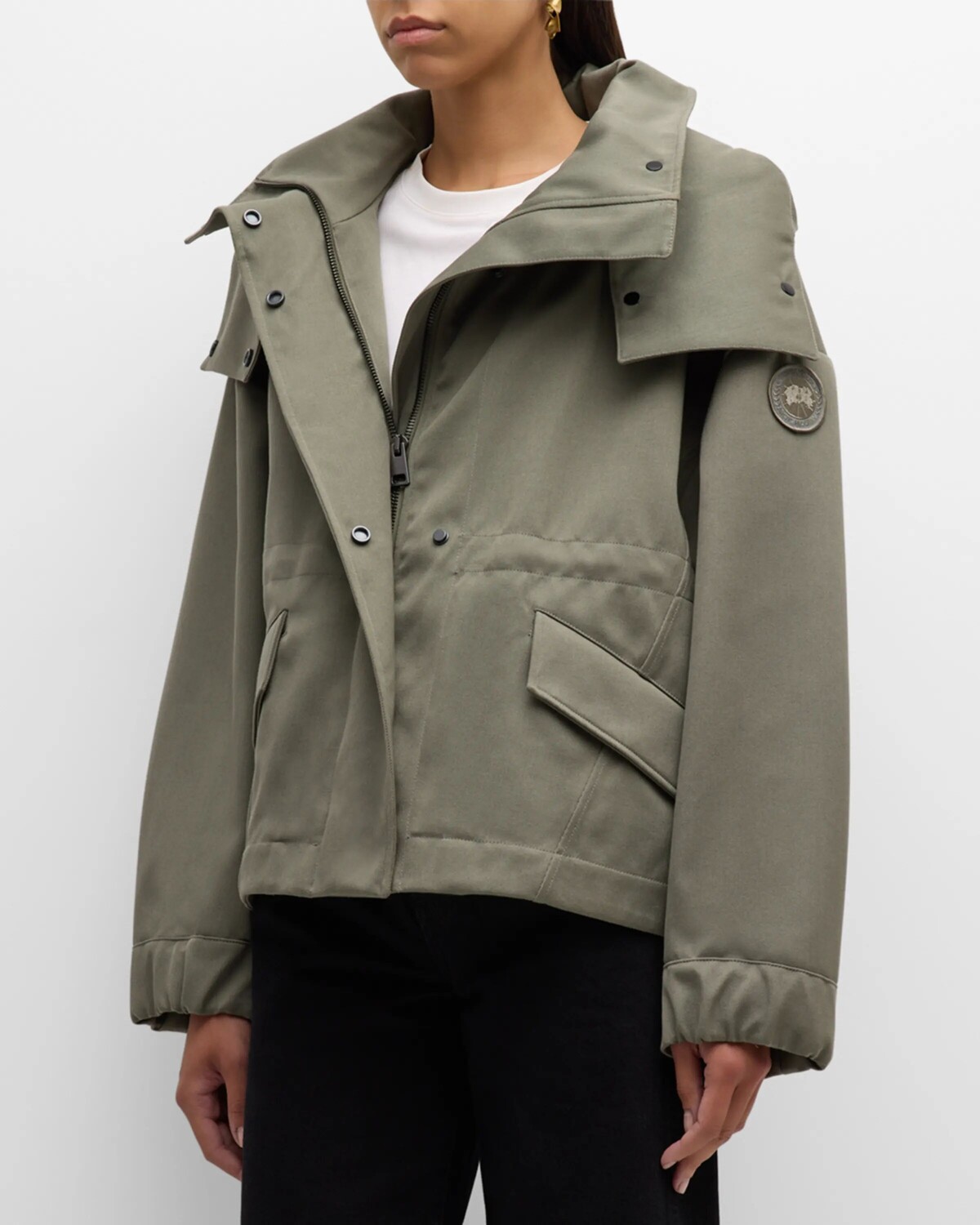 

Пальто средней плотности с капюшоном из твиллы Olivine Canada Goose, цвет Smokey Sage