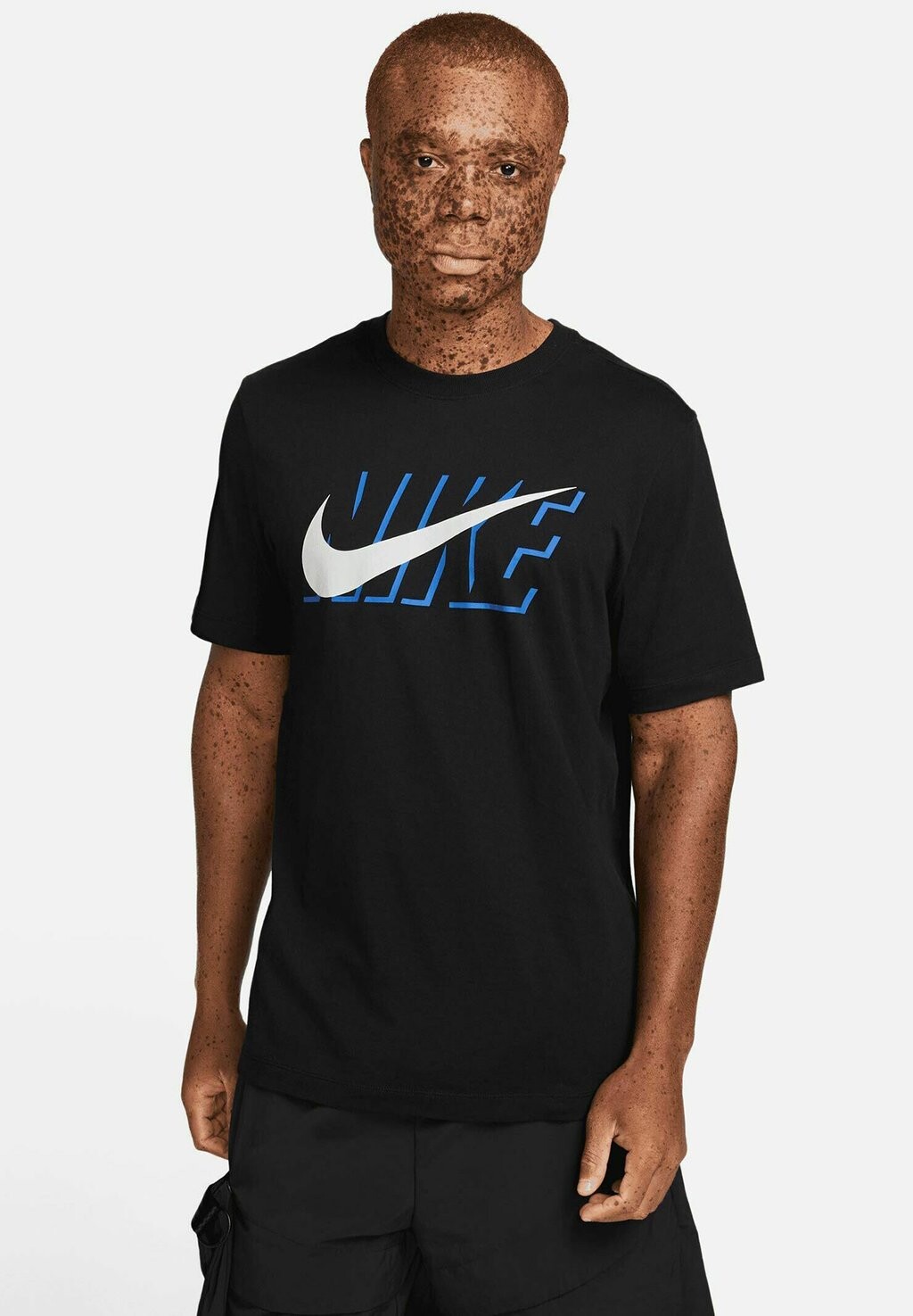

Футболка с принтом M NSW BLOCK Nike, черный