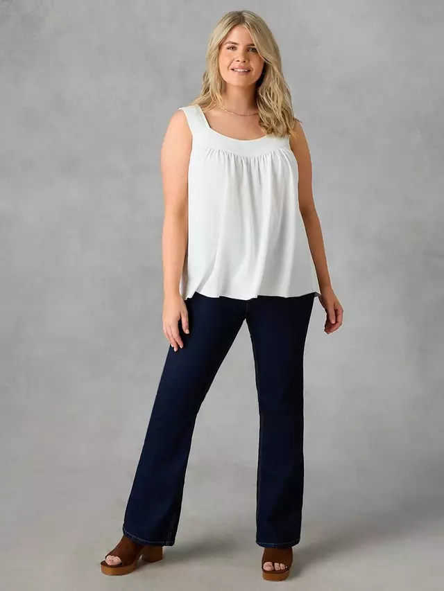 

Блуза Live Unlimited Curve Relaxed Fit Pleat Neck Sleeveless, слоновая кость
