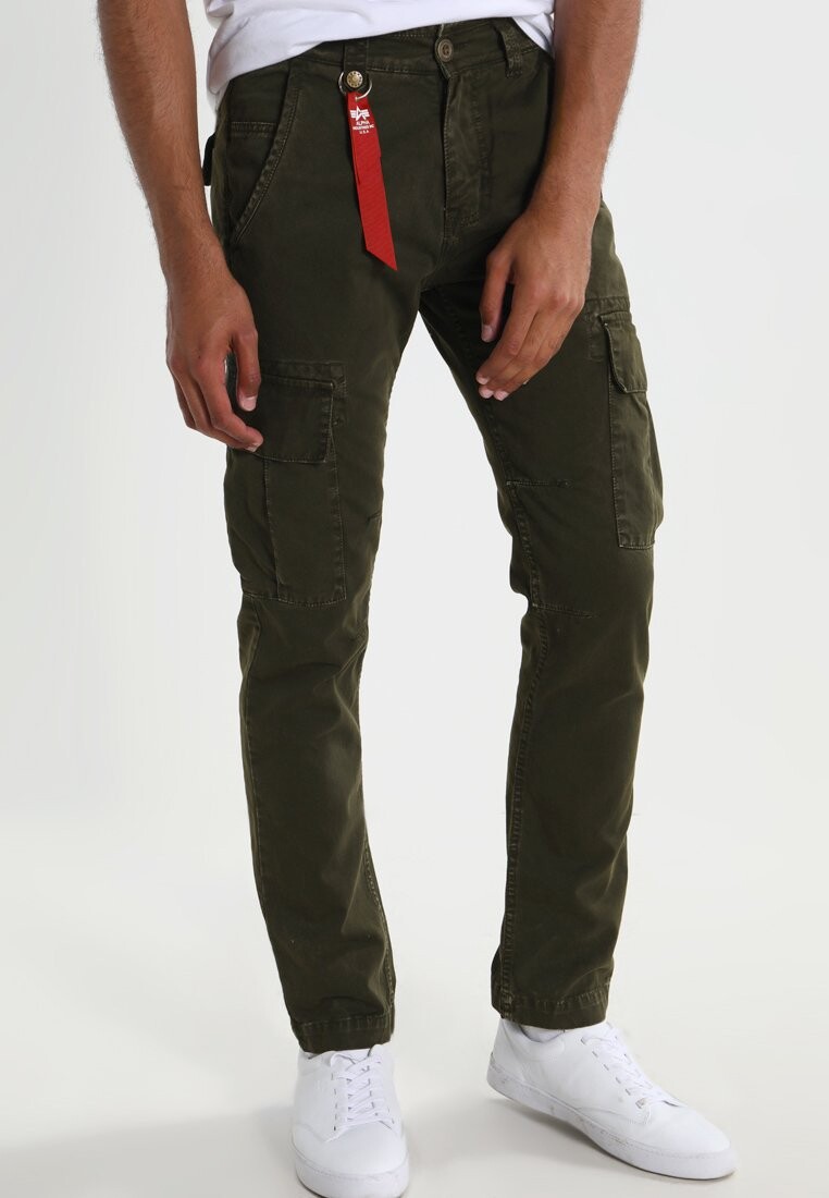 

Джинсы свободного кроя Alpha Industries