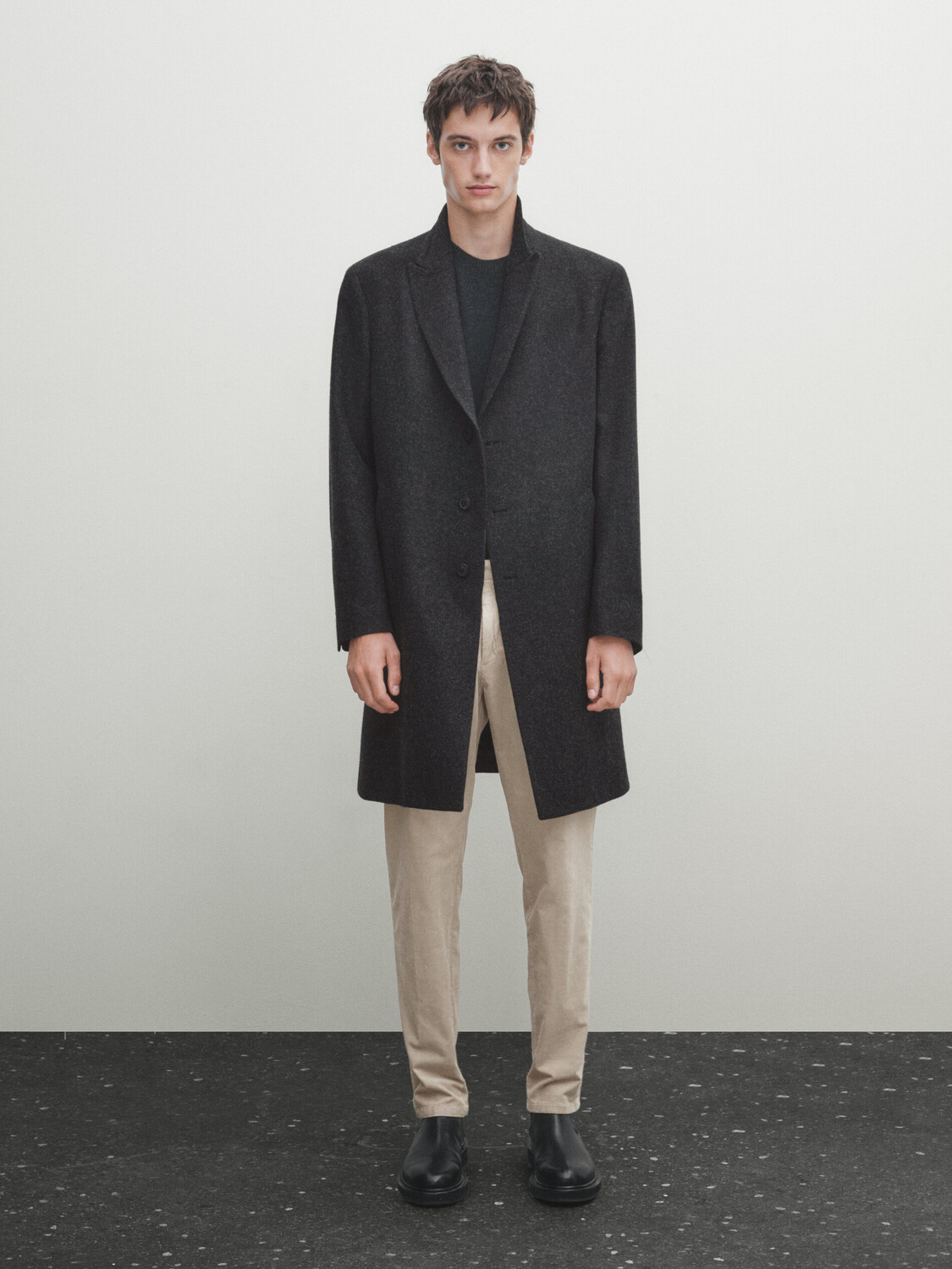 

Вельветовые брюки чинос приталенного кроя Massimo Dutti, серый