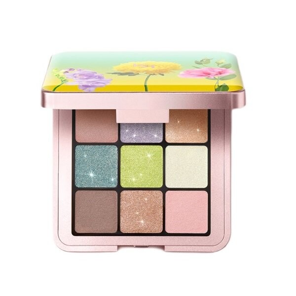 

KIKO Milano, Days In Bloom Multi-Faceted Eyeshadow Palette, палитра теней для век с различными финишами, 02 Green Serenade 14g