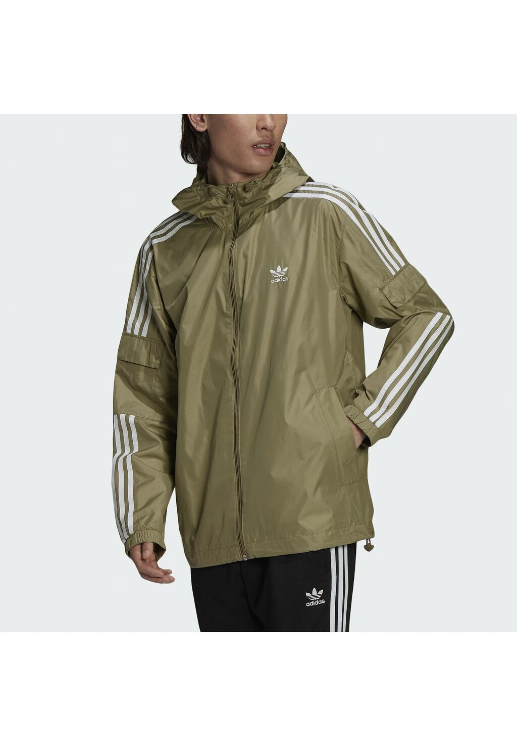 

Ветровка adidas Originals, зеленый