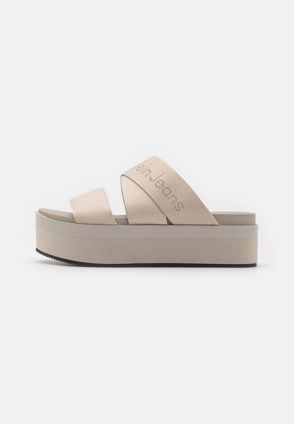

Высокие туфли-мюли FLATFORM Calvin Klein Jeans, цвет triple eggshell