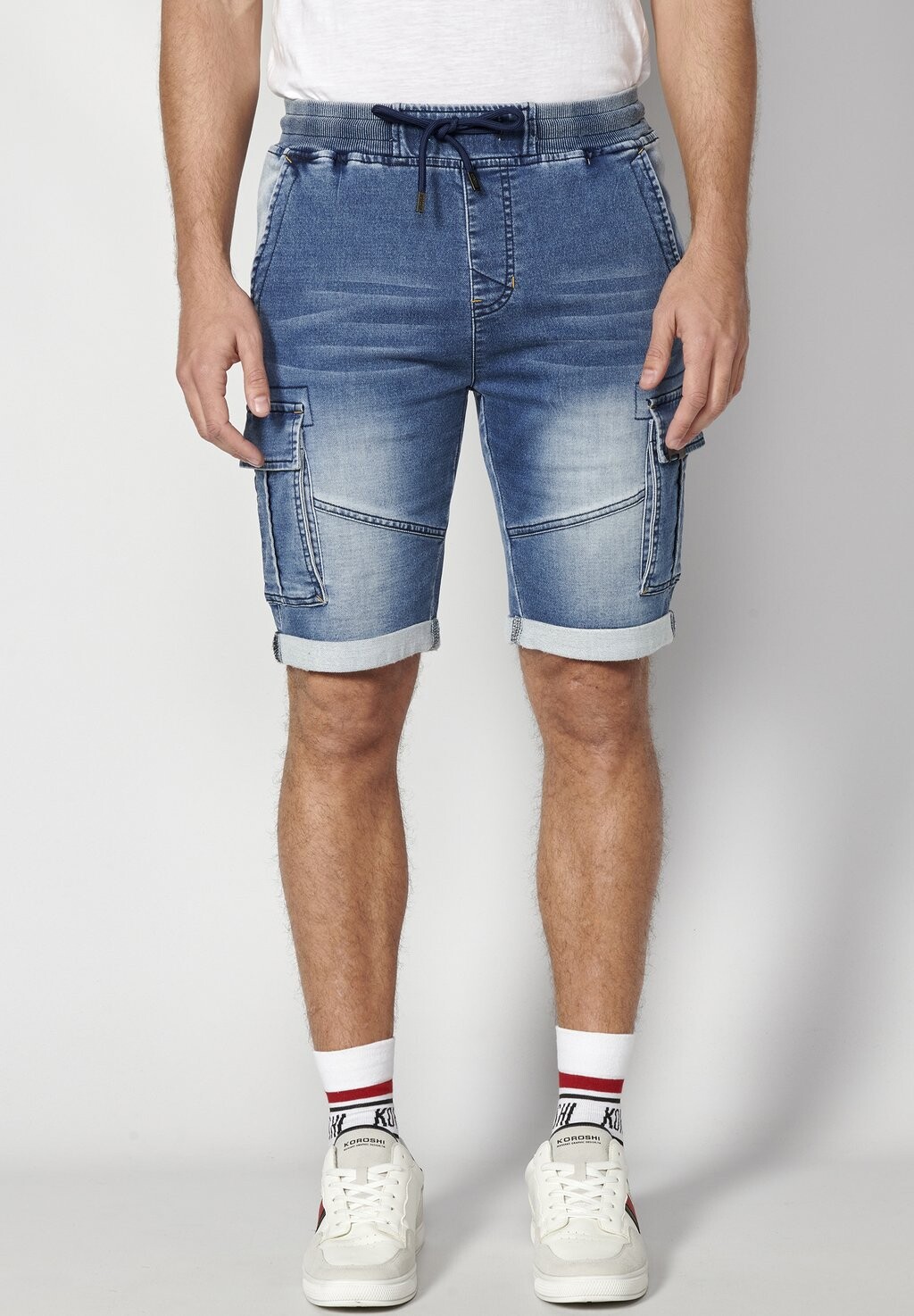 

Джинсовые шорты Koroshi Bermuda Jogger, azul med средний синий