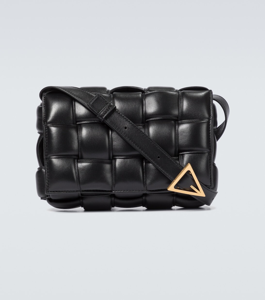 

Стеганая сумка через плечо Cassette Bottega Veneta, черный