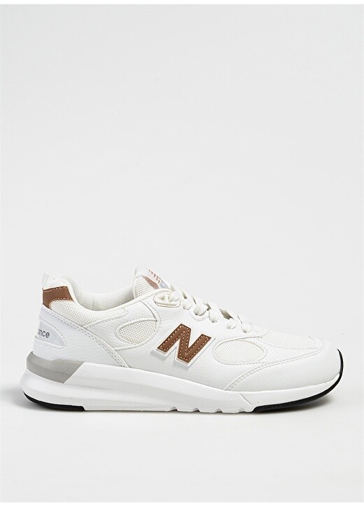 

Белая женская повседневная обувь New Balance