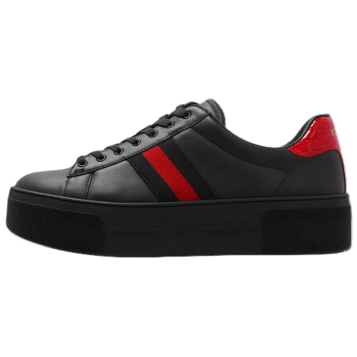 

Кроссовки женские низкие Gucci, черный