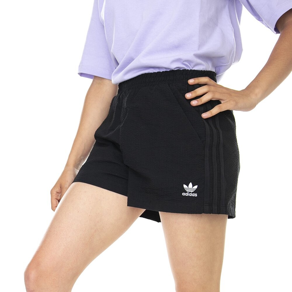 

Шорты adidas Adicolor, черный