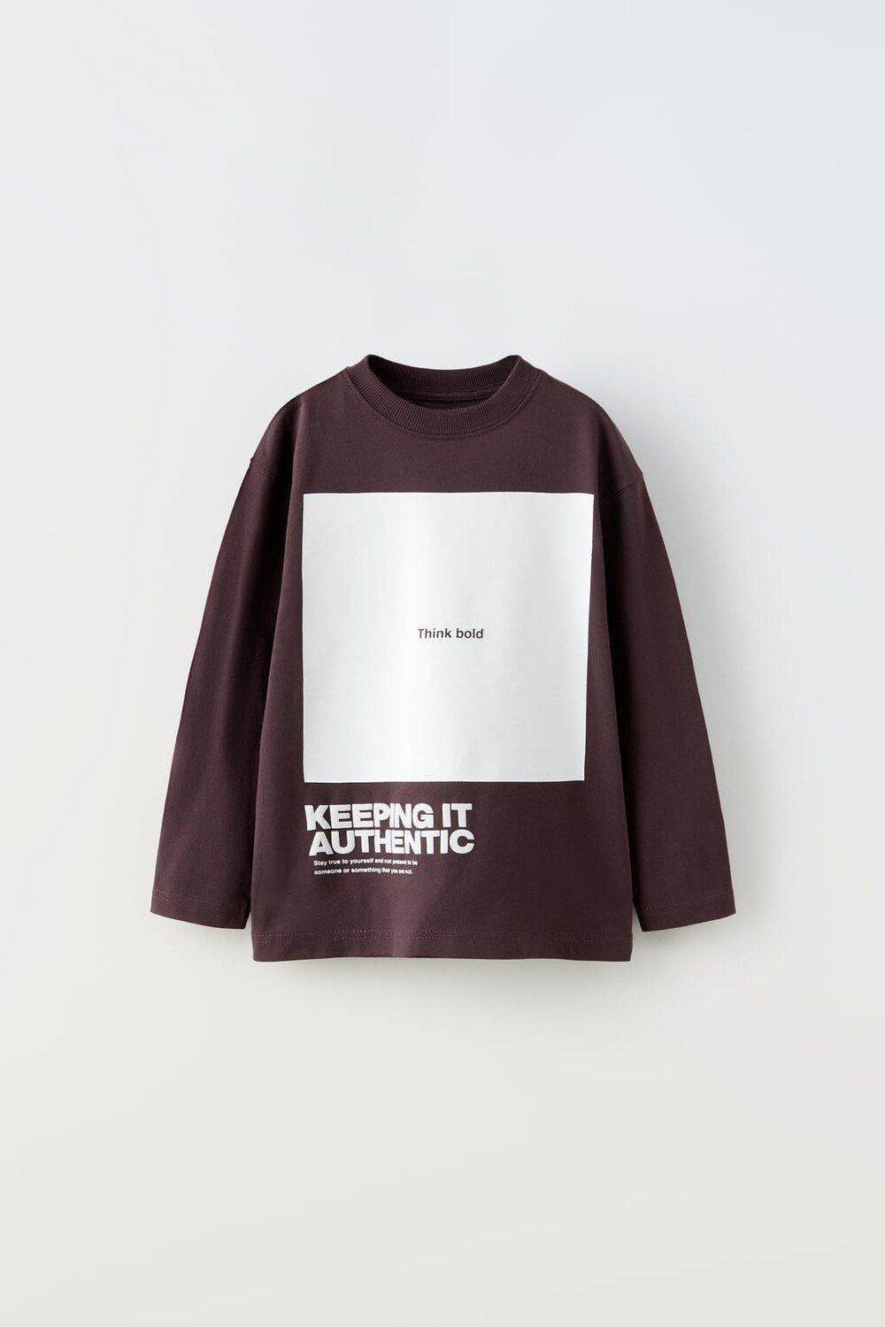 

Футболка с принтом ZARA, баклажаны