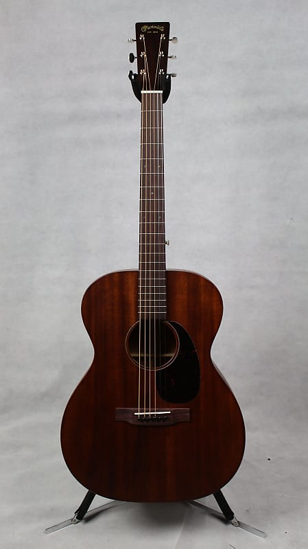 Акустическая гитара Martin 000-15M Acoustic Guitar w/ Case акустическая гитара martin 000 28 tinted natural acoustic guitar w ohsc