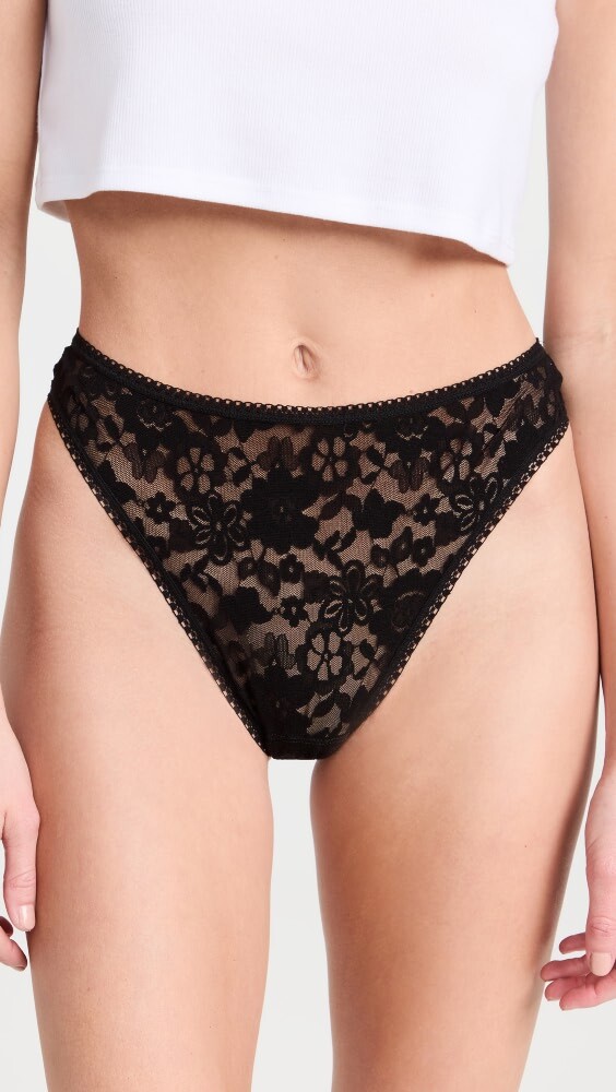 

Стринги Hanky Panky Daily Lace High Cut, черный