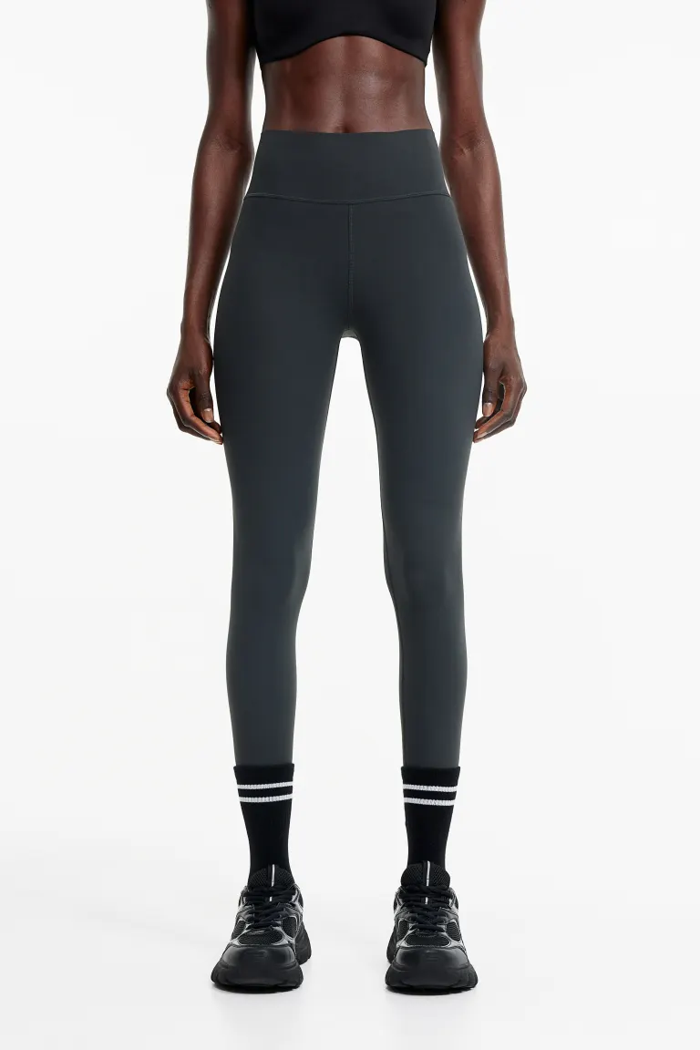 

Спортивные леггинсы от shapemove H&M, серый