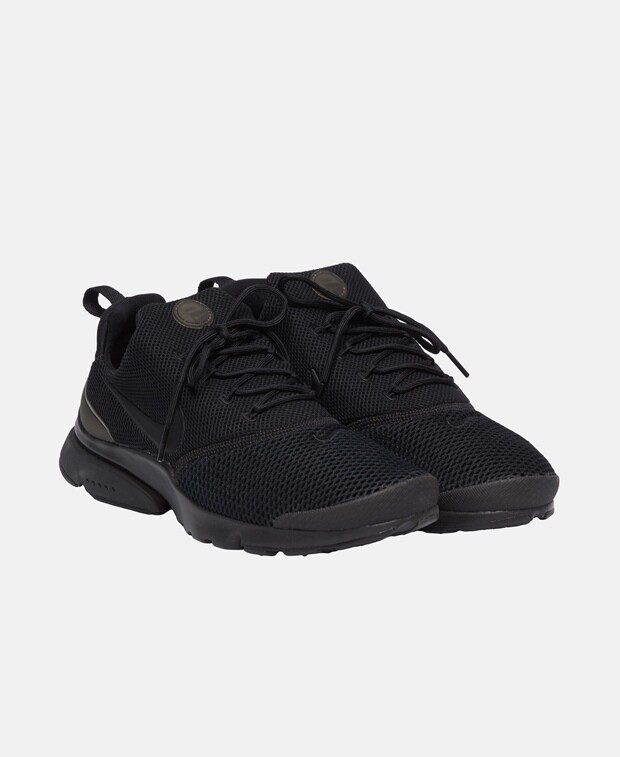 

Кроссовки Nike, черный