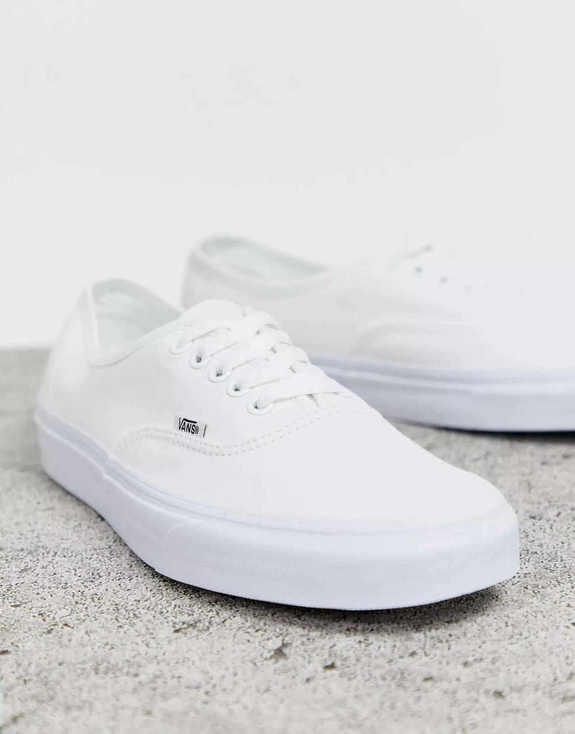 

Белые кроссовки Vans Authentic, Белый