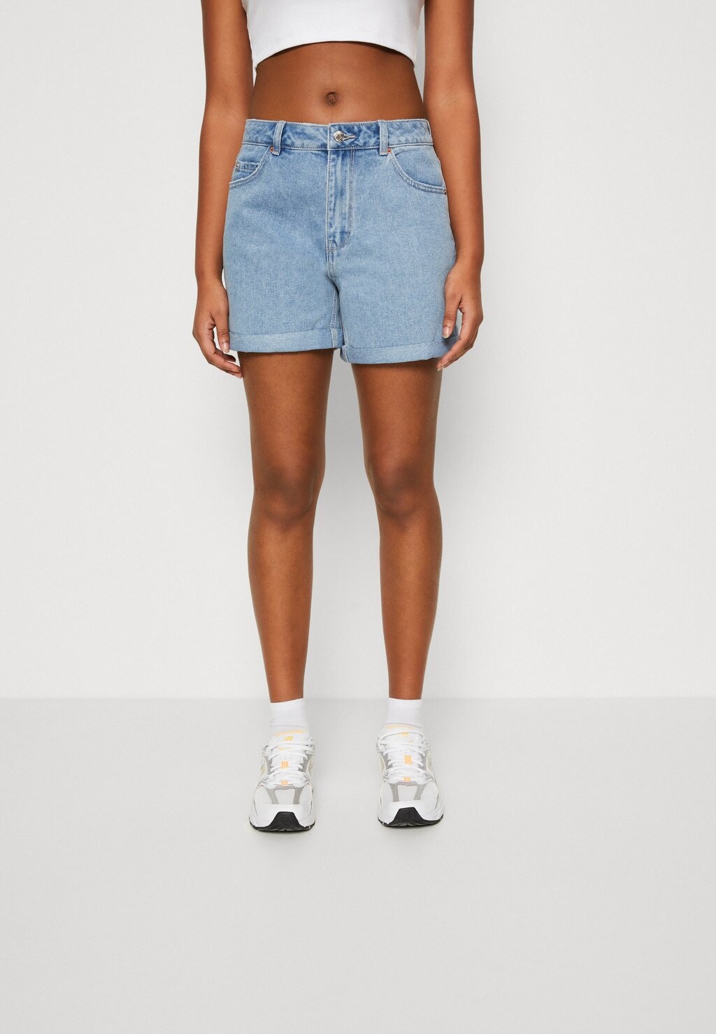 

Джинсовые шорты Vero Moda